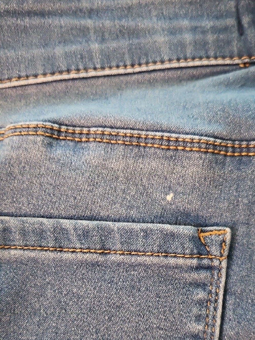 Curve Appeal High Rise Skinny w/ Comfort Waistband- Size 12/31 - Picture 8 of 8